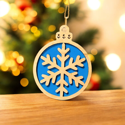 🎄 Boules de Noël en bois – Design artisanal et festif